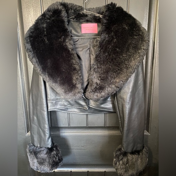Azalea Wang Jackets & Blazers - Cropped Black Faux Fur-Trim Leather Jacket